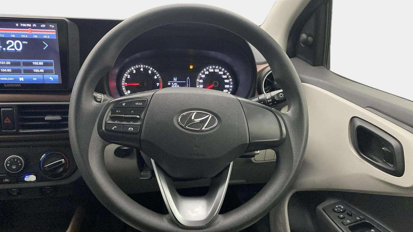 2020 Hyundai AURA S 1.2 AMT, Petrol, Automatic, 36,617 km, Steering Wheel Close Up
