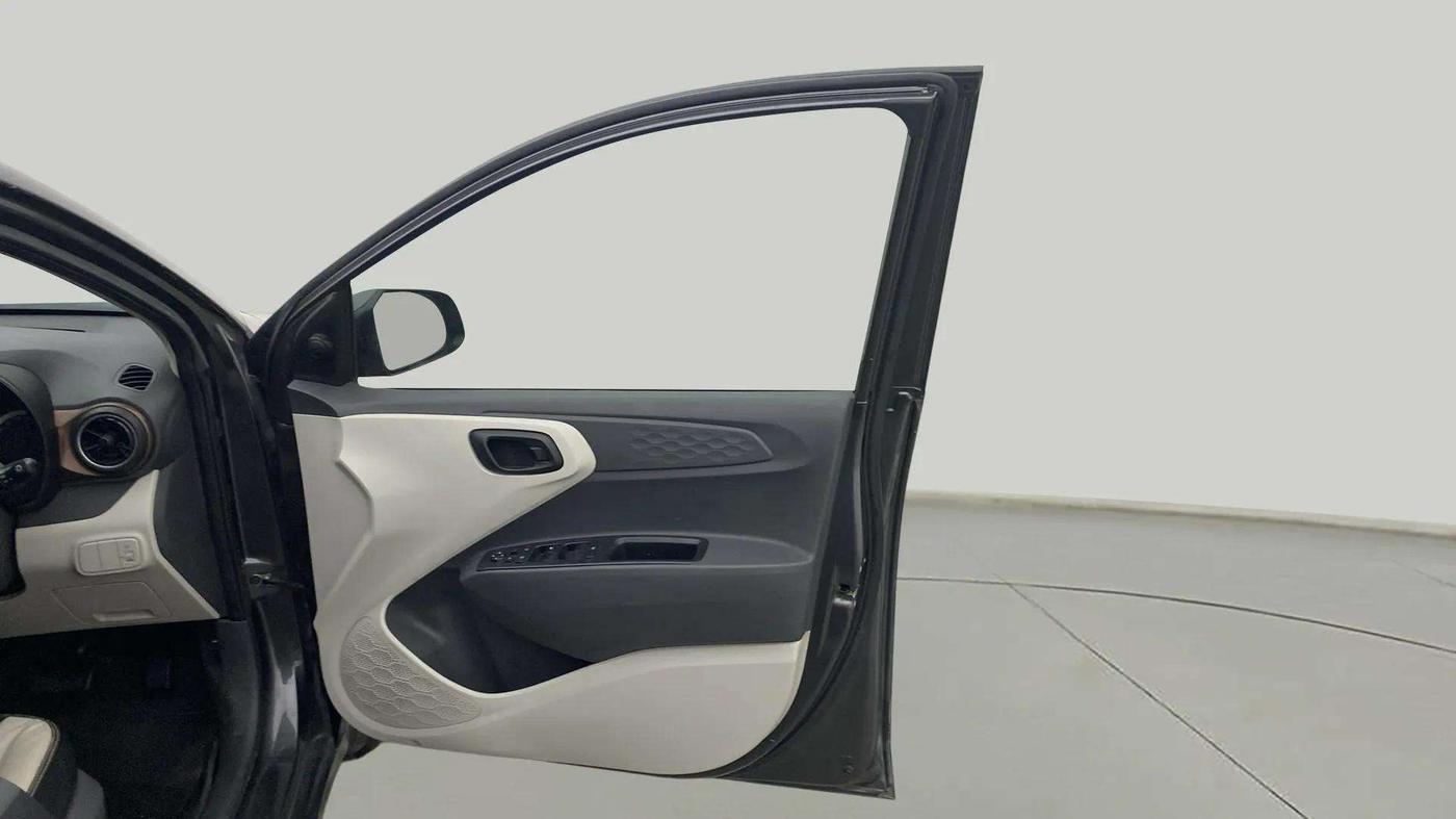 2020 Hyundai AURA S 1.2 AMT, Petrol, Automatic, 36,617 km, RHS Front Door