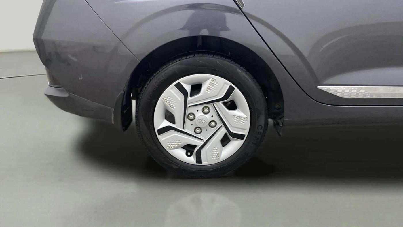 2020 Hyundai AURA S 1.2 AMT, Petrol, Automatic, 36,617 km, Right Rear Wheel