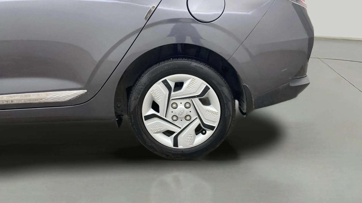 2020 Hyundai AURA S 1.2 AMT, Petrol, Automatic, 36,617 km, Left Rear Wheel