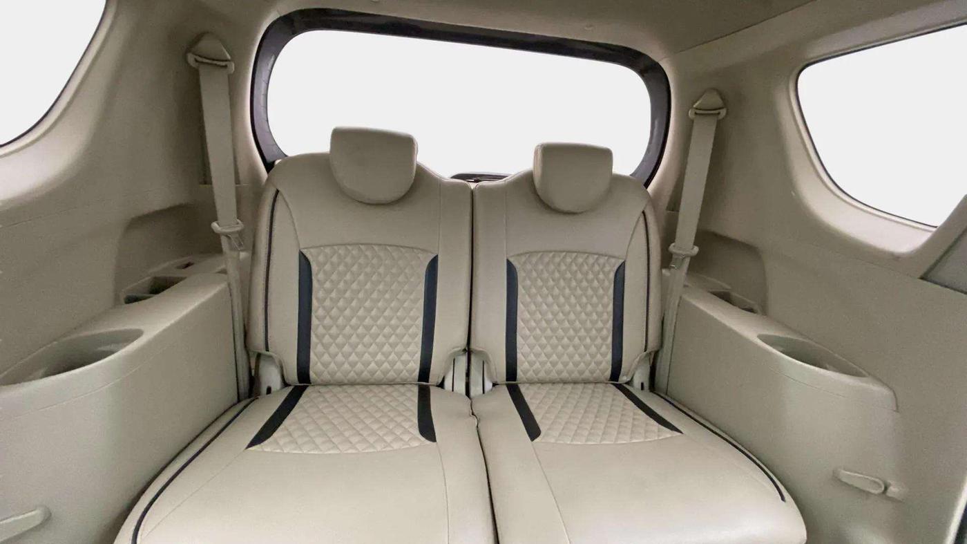 2017 Maruti Ertiga ZDI + SHVS, Diesel, Manual, 60,176 km, Third Seat Row ( optional )