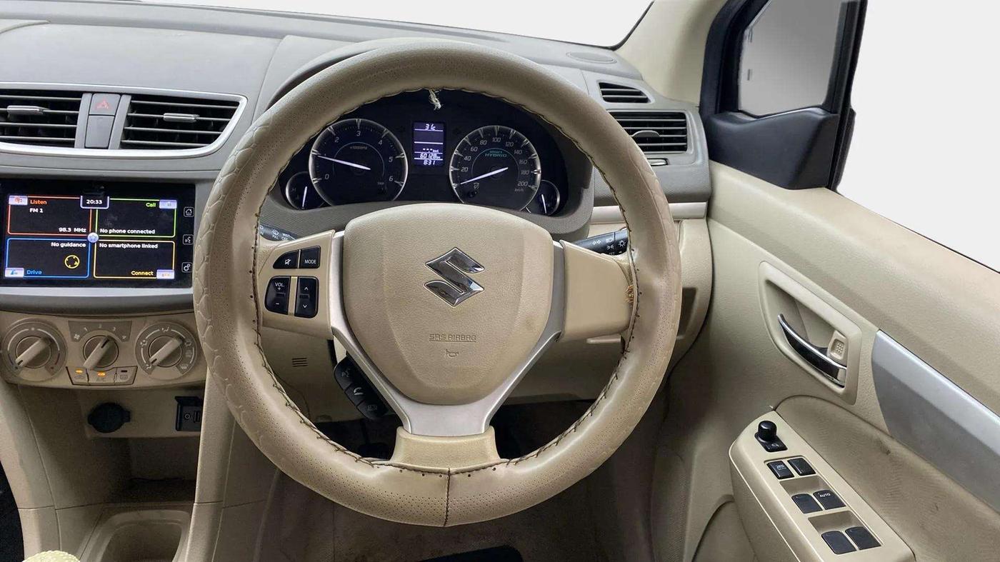 2017 Maruti Ertiga ZDI + SHVS, Diesel, Manual, 60,176 km, Steering Wheel Close Up