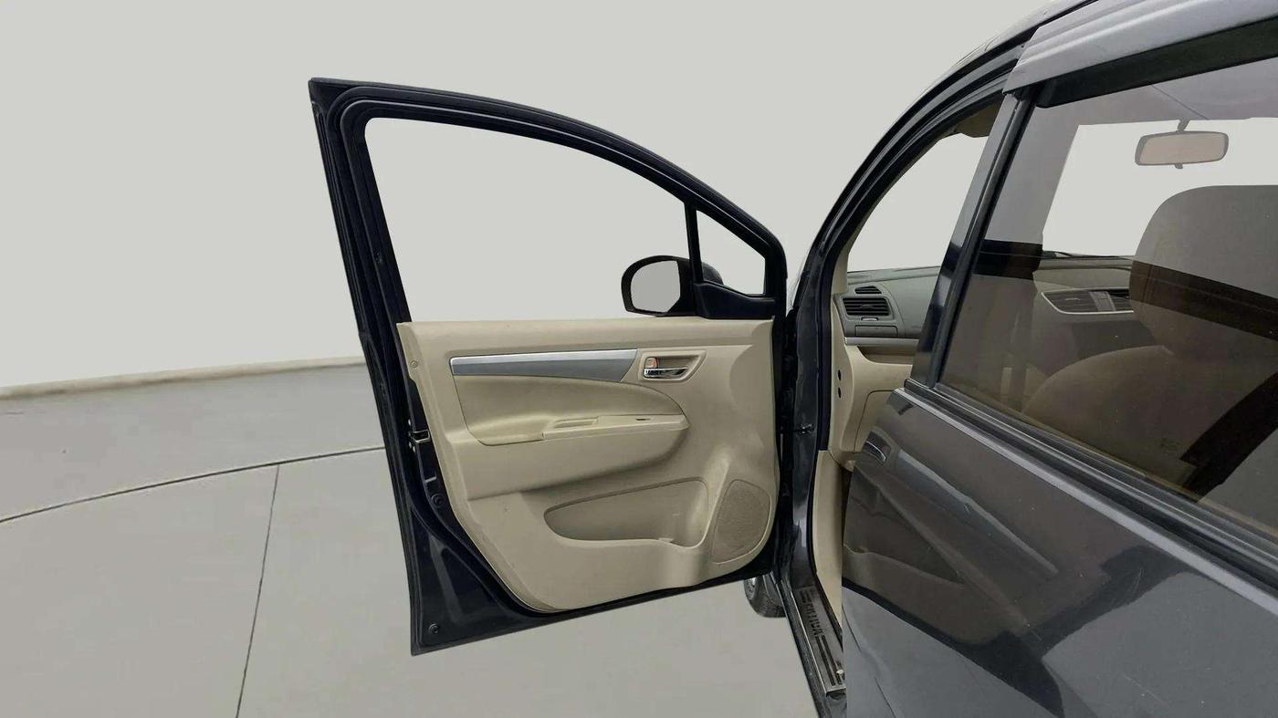 2017 Maruti Ertiga ZDI + SHVS, Diesel, Manual, 60,176 km, LHS Front Door