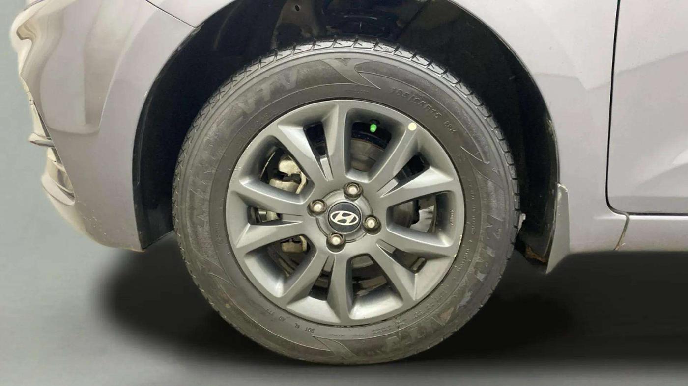 2020 Hyundai Elite i20 SPORTZ PLUS 1.2, Petrol, Manual, 36,893 km, Left Front Wheel