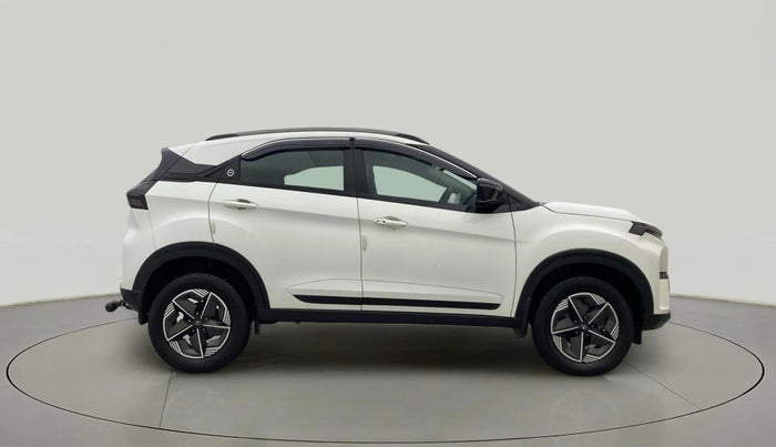 2023 Tata NEXON CREATIVE + SUNROOF 1.5 DIESEL, Diesel, Manual, 31,959 km, Right Side View