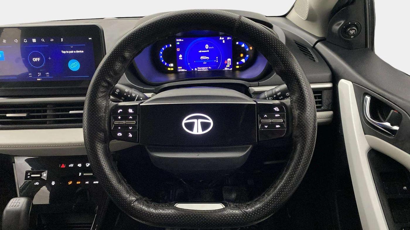 2023 Tata NEXON CREATIVE + SUNROOF 1.5 DIESEL, Diesel, Manual, 32,426 km, Steering Wheel Close Up