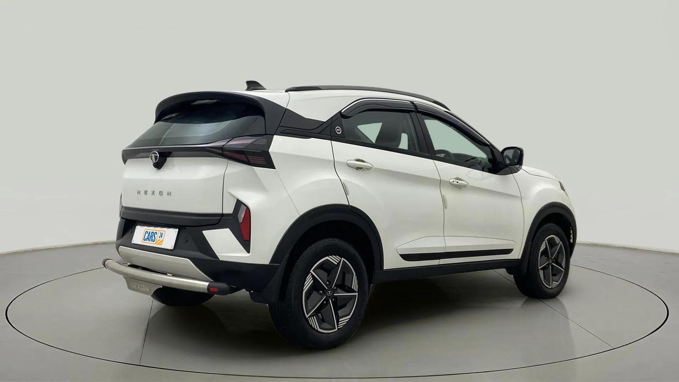 2023 Tata NEXON CREATIVE + SUNROOF 1.5 DIESEL, Diesel, Manual, 32,426 km, Right Back Diagonal