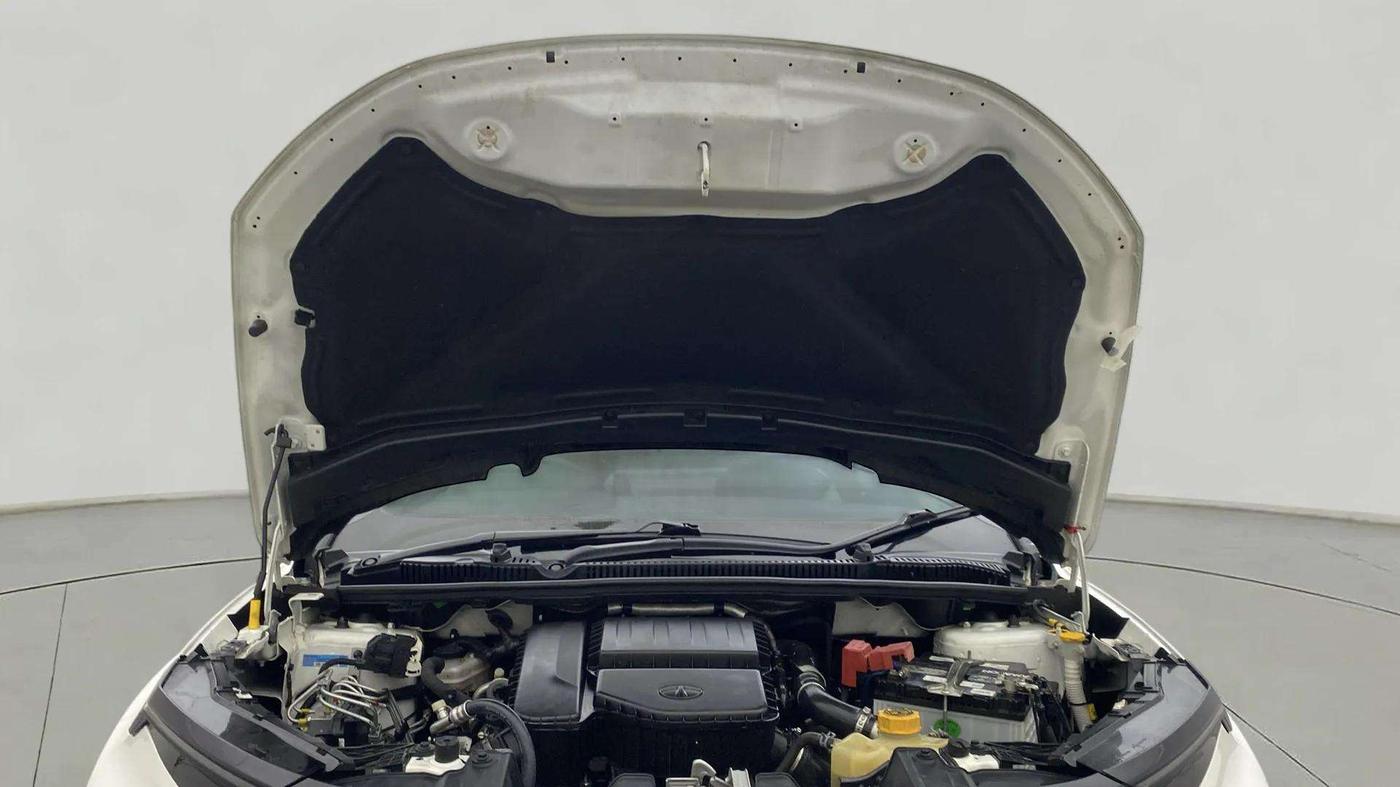 2023 Tata NEXON CREATIVE + SUNROOF 1.5 DIESEL, Diesel, Manual, 32,426 km, Open Bonet