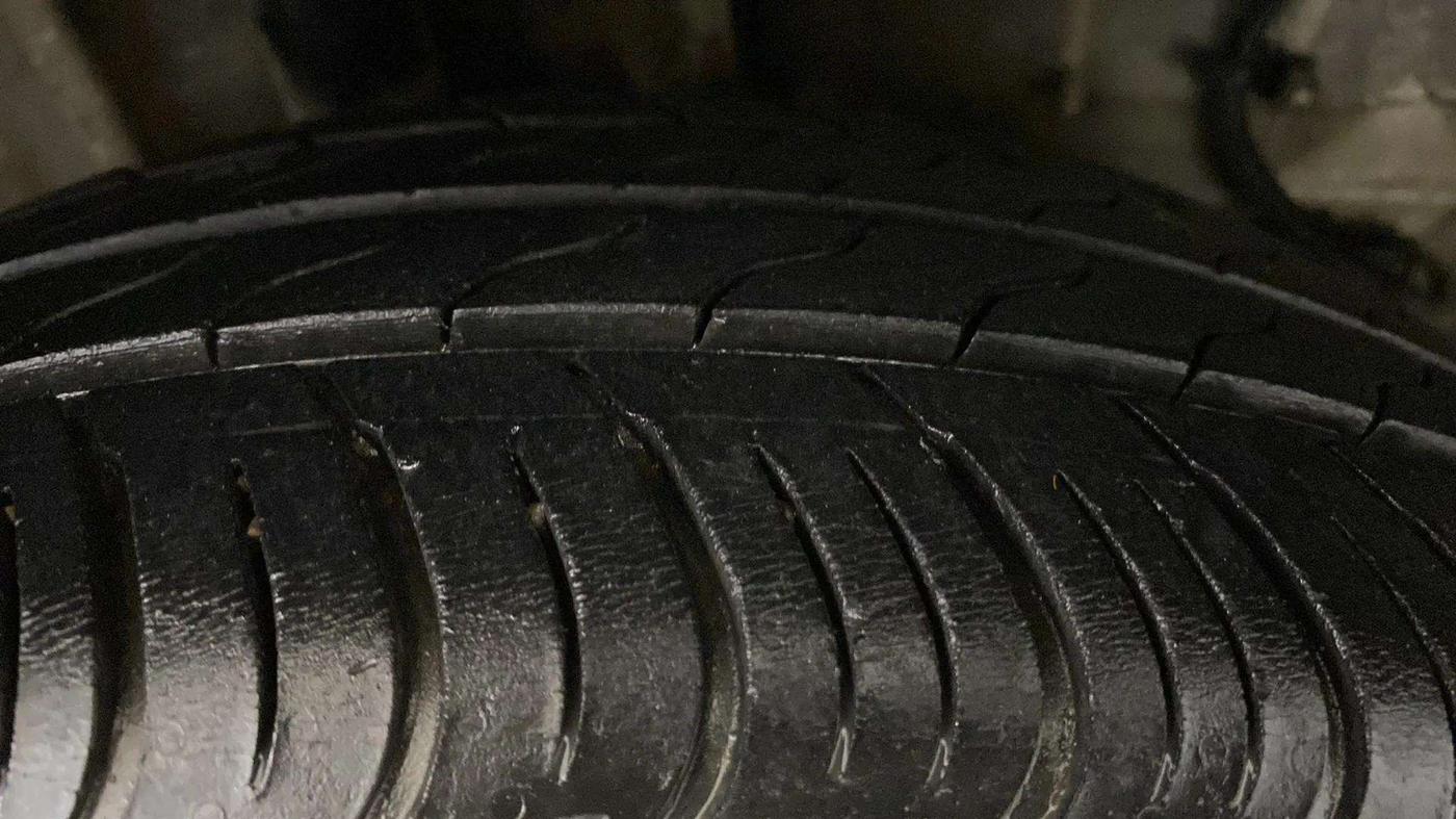 2019 Tata Tiago XT PETROL, Petrol, Manual, 54,828 km, Right Rear Tyre Tread