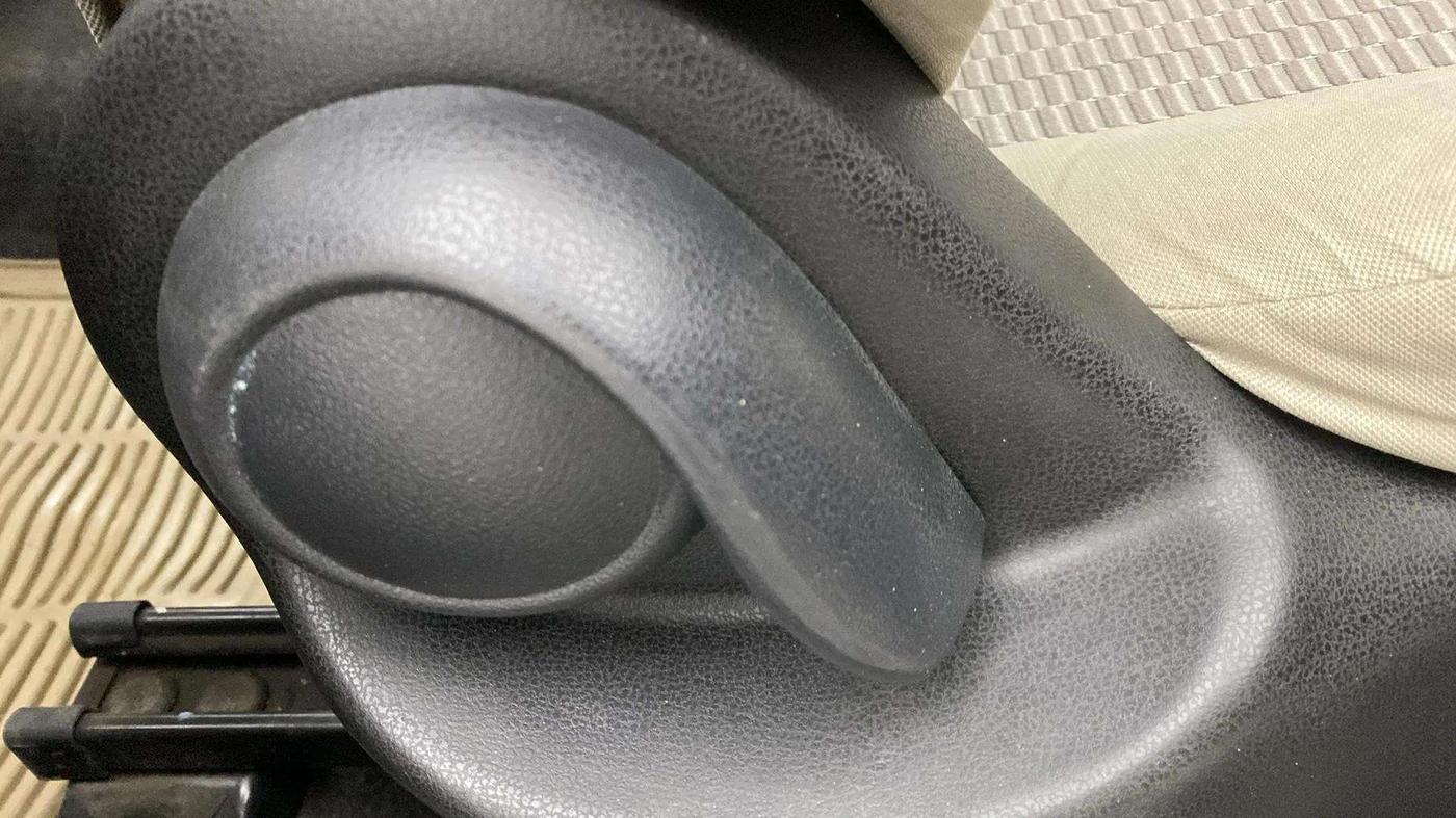 2013 Nissan Micra Active XV, Petrol, Manual, 75,310 km, Driver Side Adjustment Panel