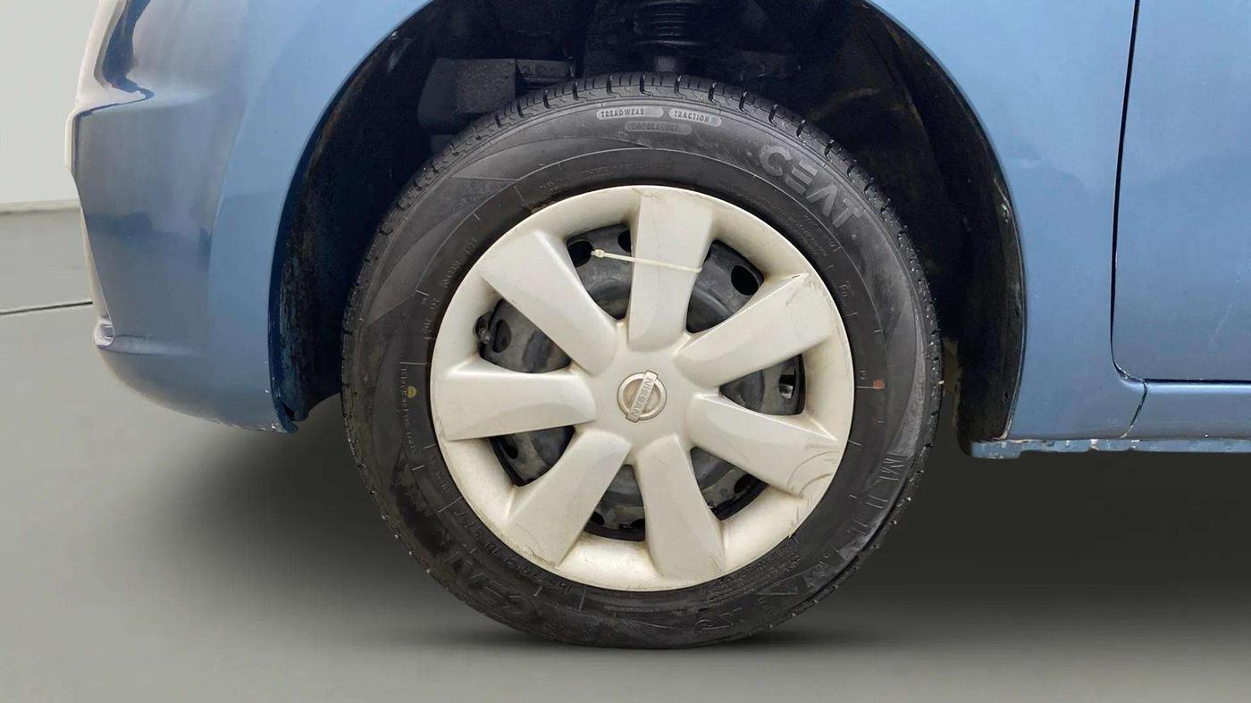 2013 Nissan Micra Active XV, Petrol, Manual, 75,310 km, Left Front Wheel