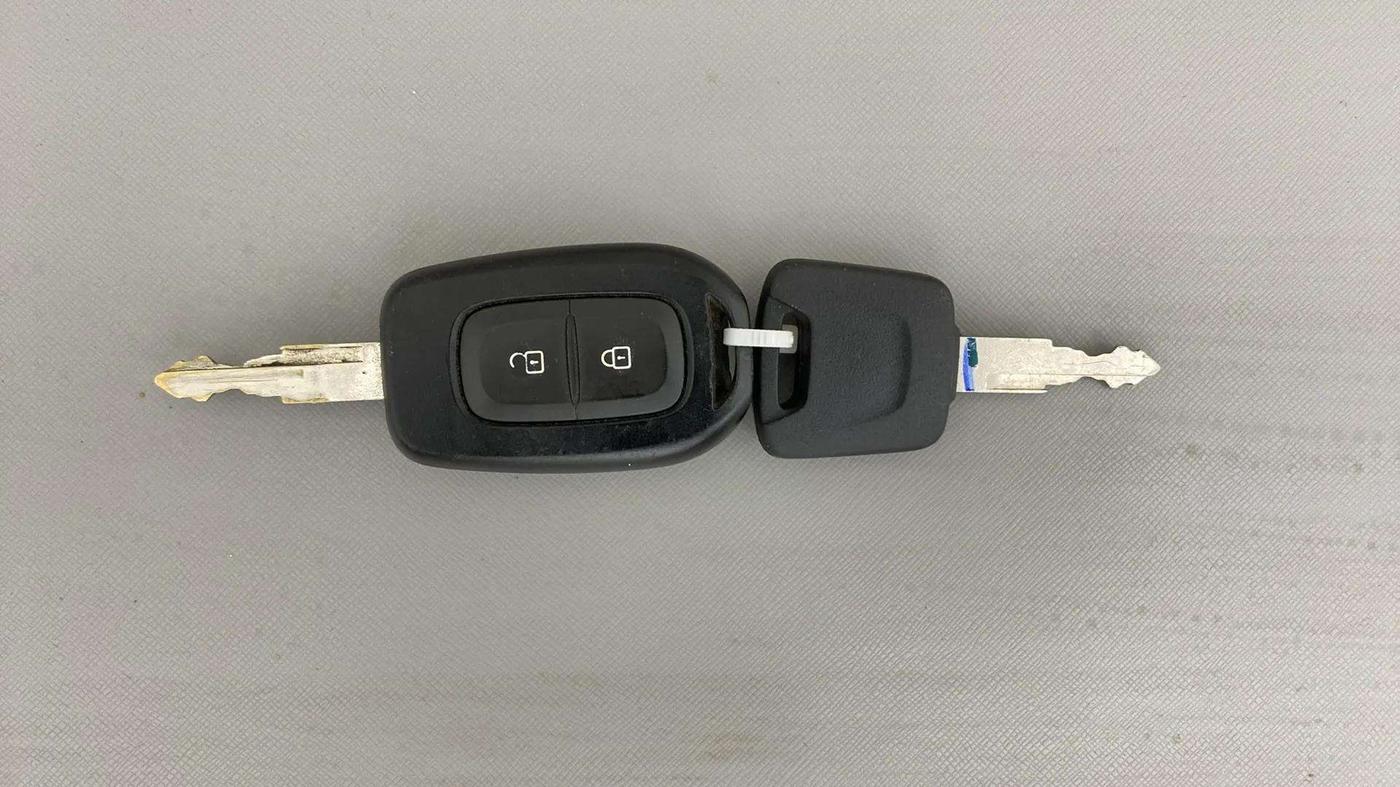 2019 Datsun Redi Go S 1.0 AMT, Petrol, Automatic, 42,672 km, Key Close Up