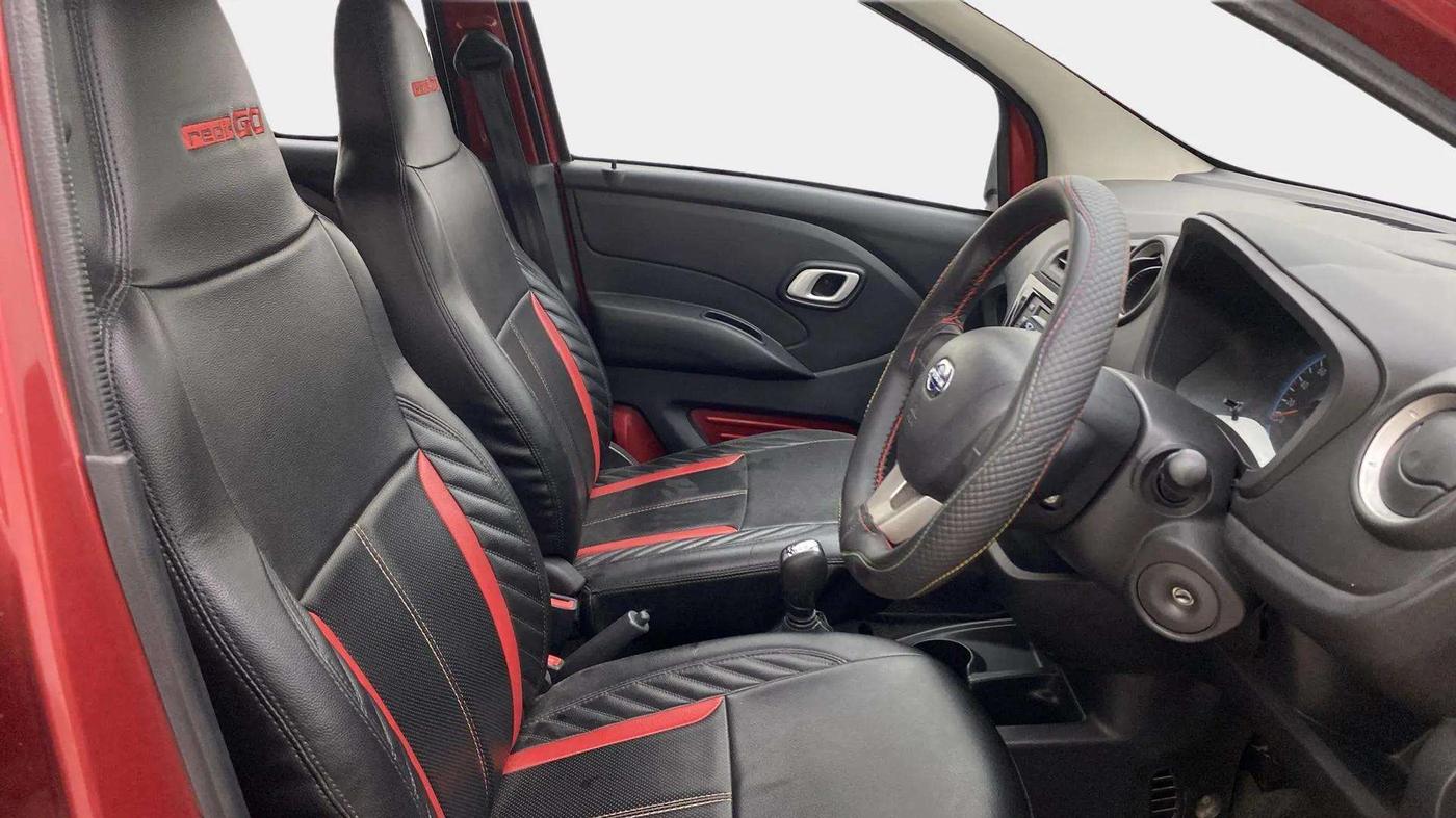 2019 Datsun Redi Go S 1.0 AMT, Petrol, Automatic, 42,672 km, Right Side Front Door Cabin