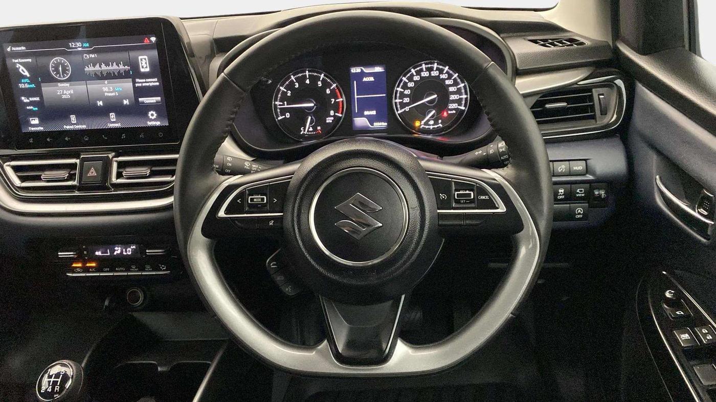 2023 Maruti Baleno ALPHA PETROL 1.2, Petrol, Manual, 22,269 km, Steering Wheel Close Up