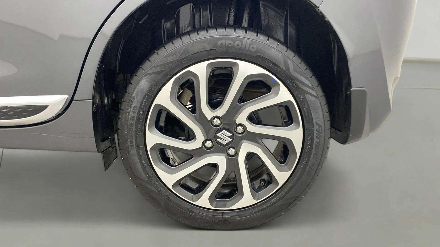 2023 Maruti Baleno ALPHA PETROL 1.2, Petrol, Manual, 22,269 km, Left Rear Wheel