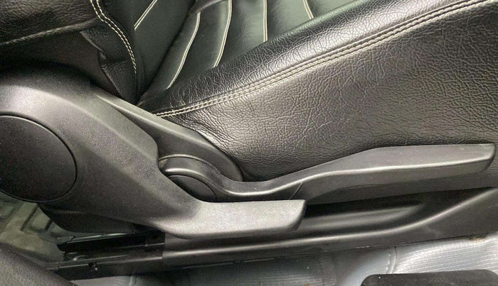 2023 Maruti Baleno ALPHA PETROL 1.2, Petrol, Manual, 22,220 km, Driver Side Adjustment Panel