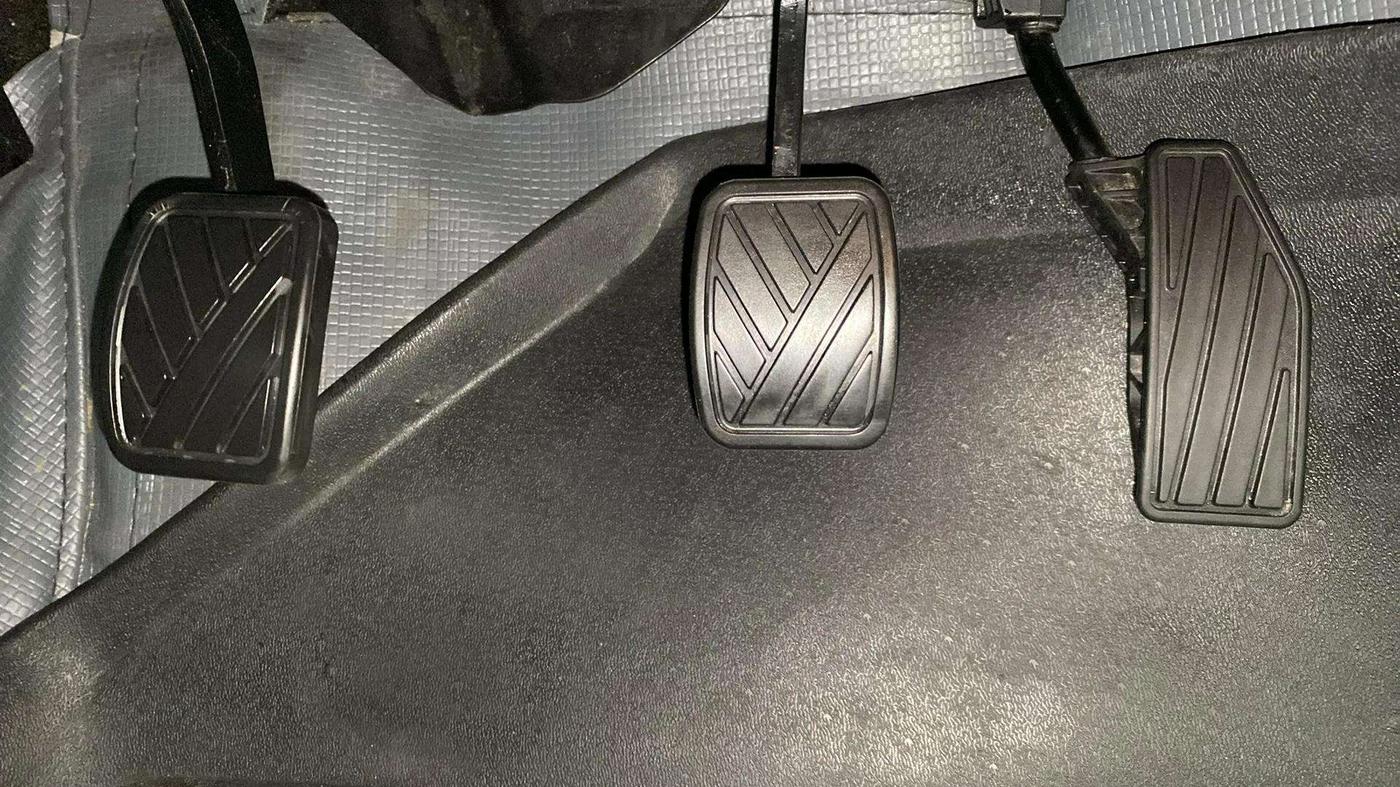 2023 Maruti Baleno ALPHA PETROL 1.2, Petrol, Manual, 22,269 km, Pedals