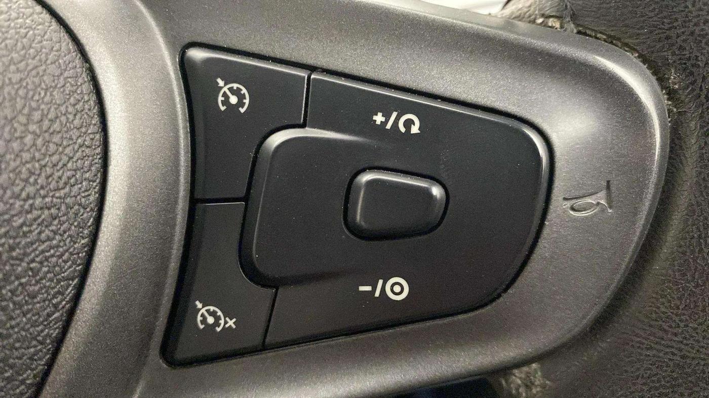 2023 Tata ALTROZ XZ PETROL, Petrol, Manual, 26,669 km, Adaptive Cruise Control