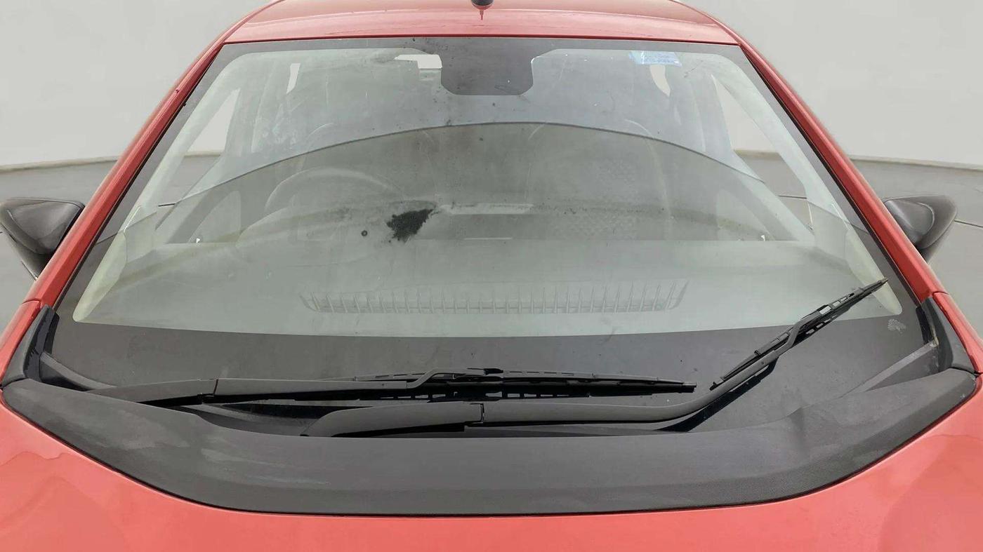 2023 Tata ALTROZ XZ PETROL, Petrol, Manual, 26,669 km, Front Windshield