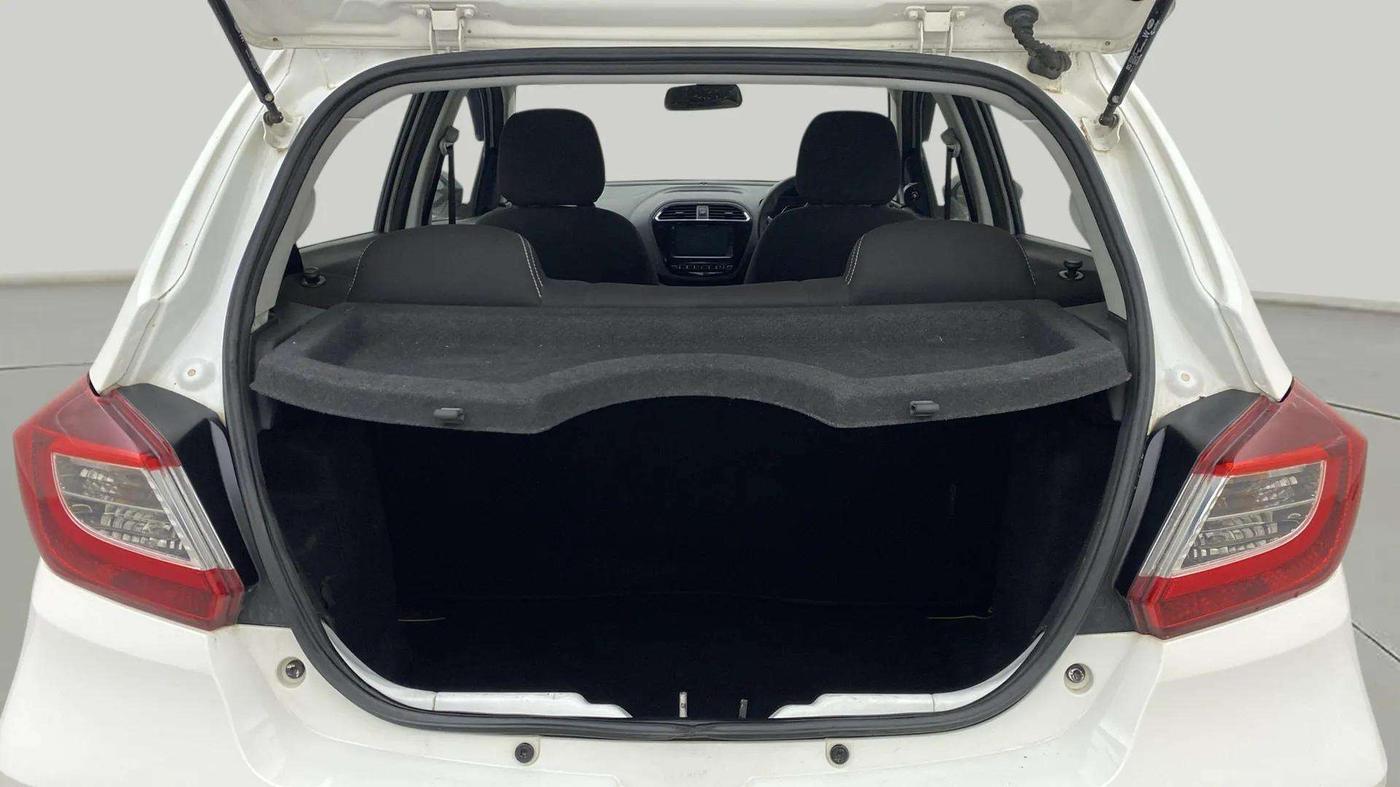 2020 Tata Tiago XZA PLUS PETROL, Petrol, Automatic, 37,398 km, Boot Inside