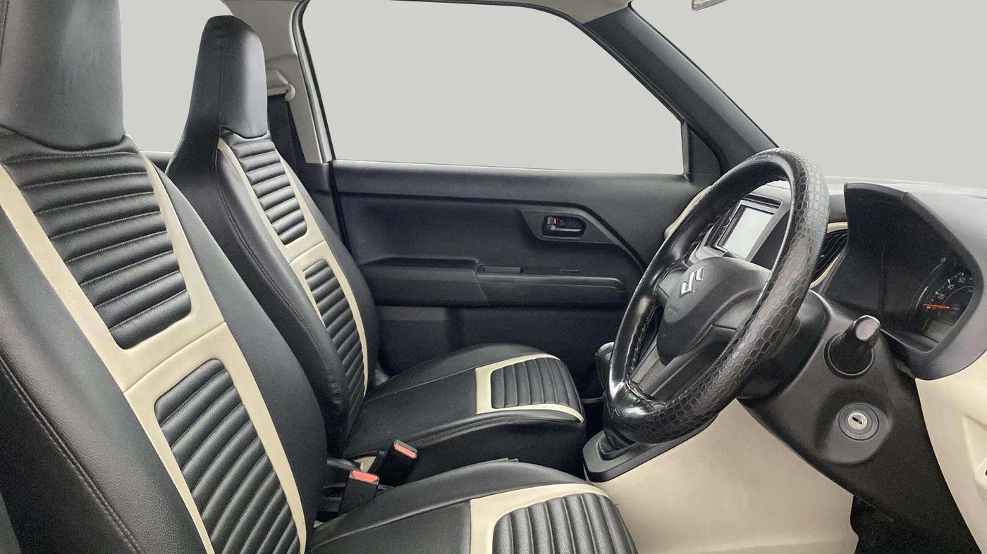 2023 Maruti New Wagon-R LXI CNG 1.0, CNG, Manual, 78,667 km, Right Side Front Door Cabin