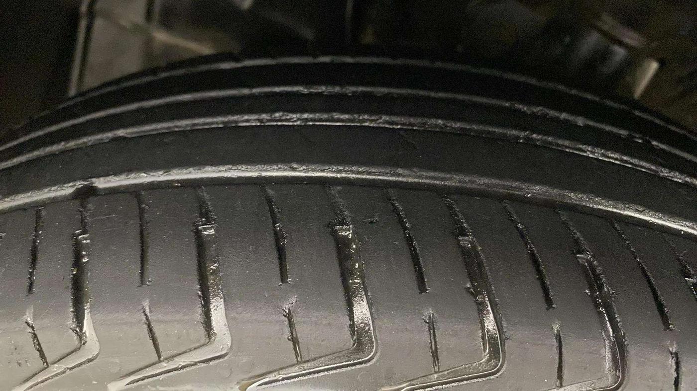 2023 Maruti New Wagon-R LXI CNG 1.0, CNG, Manual, 78,667 km, Left Front Tyre Tread