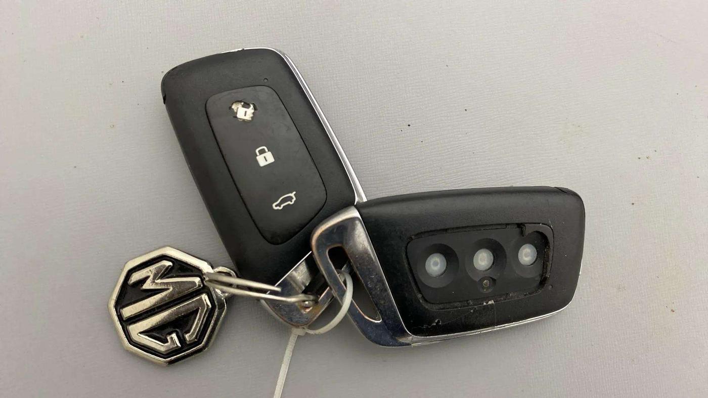 2020 MG HECTOR SHARP 1.5 DCT PETROL, Petrol, Automatic, 57,292 km, Key Close Up