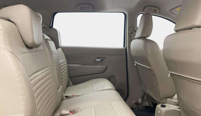 2020 Maruti Ertiga VXI SHVS, Petrol, Manual, 28,760 km, Right Side Rear Door Cabin
