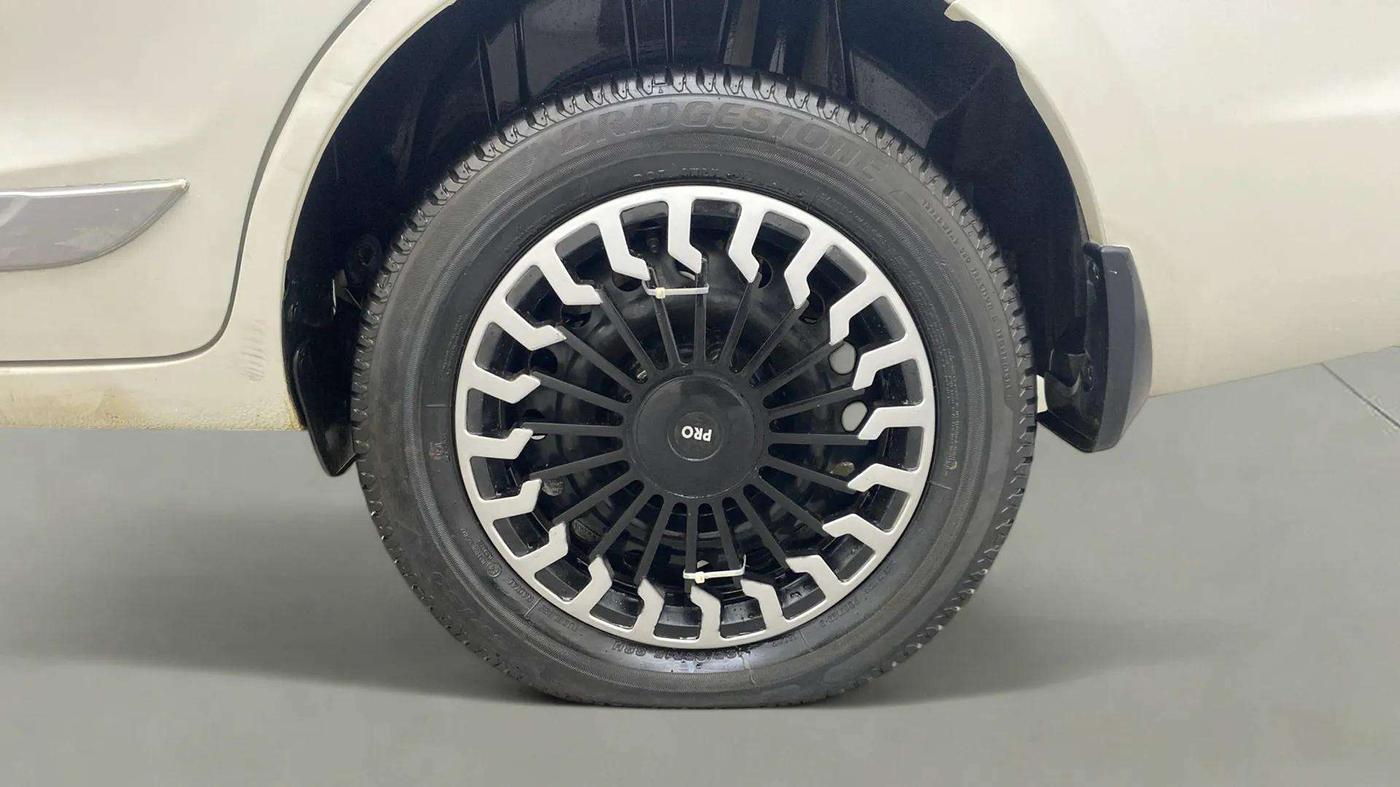 2020 Maruti Ertiga VXI SHVS, Petrol, Manual, 28,760 km, Left Rear Wheel