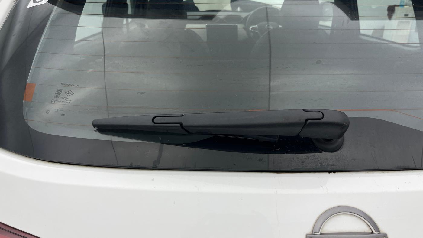 2022 Nissan MAGNITE XV MT, Petrol, Manual, 13,698 km, Rear Wiper