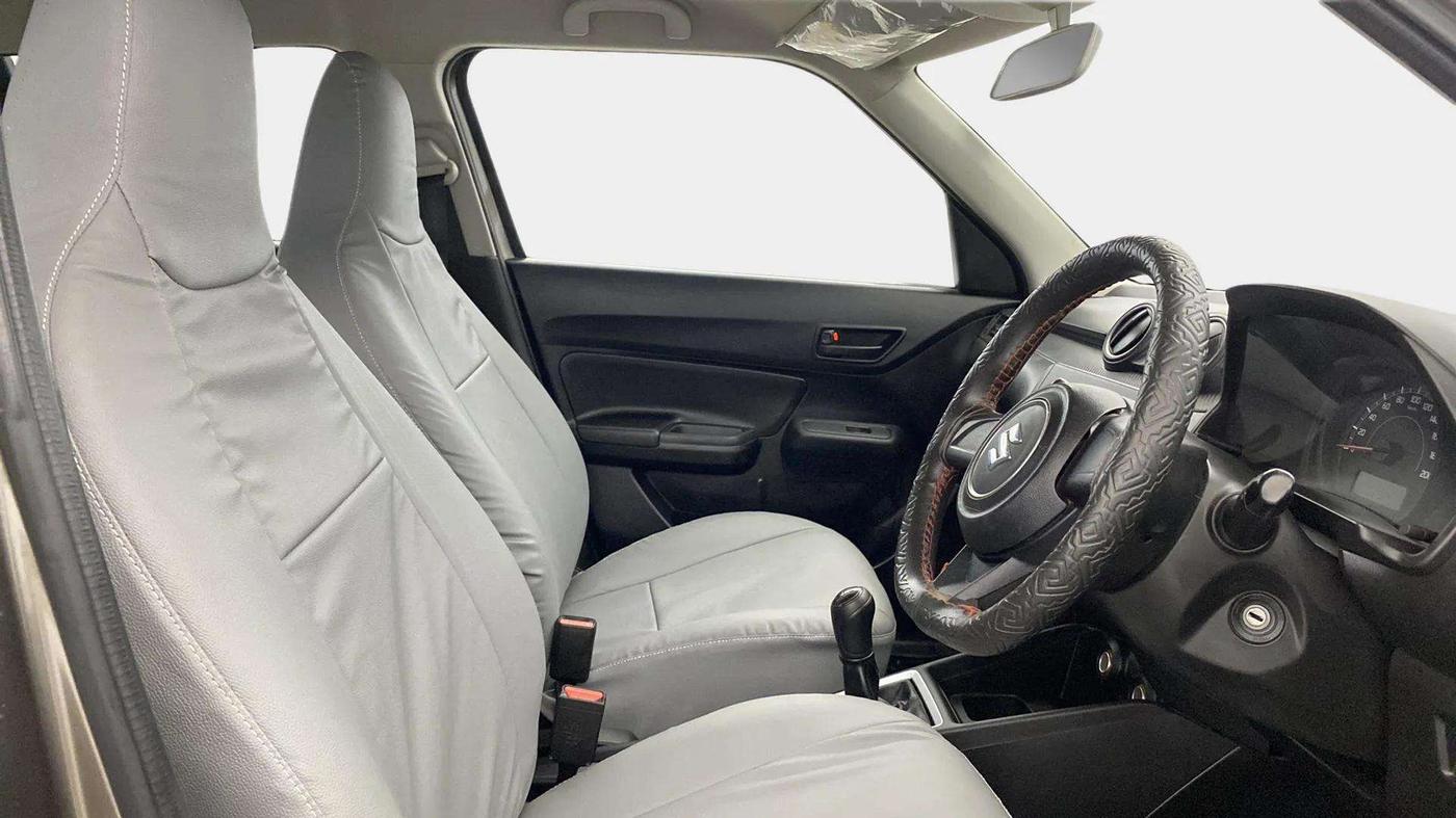 2020 Maruti Swift LXI, Petrol, Manual, 66,782 km, Right Side Front Door Cabin