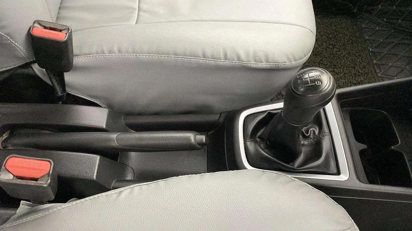 2020 Maruti Swift LXI, Petrol, Manual, 66,782 km, Gear Lever