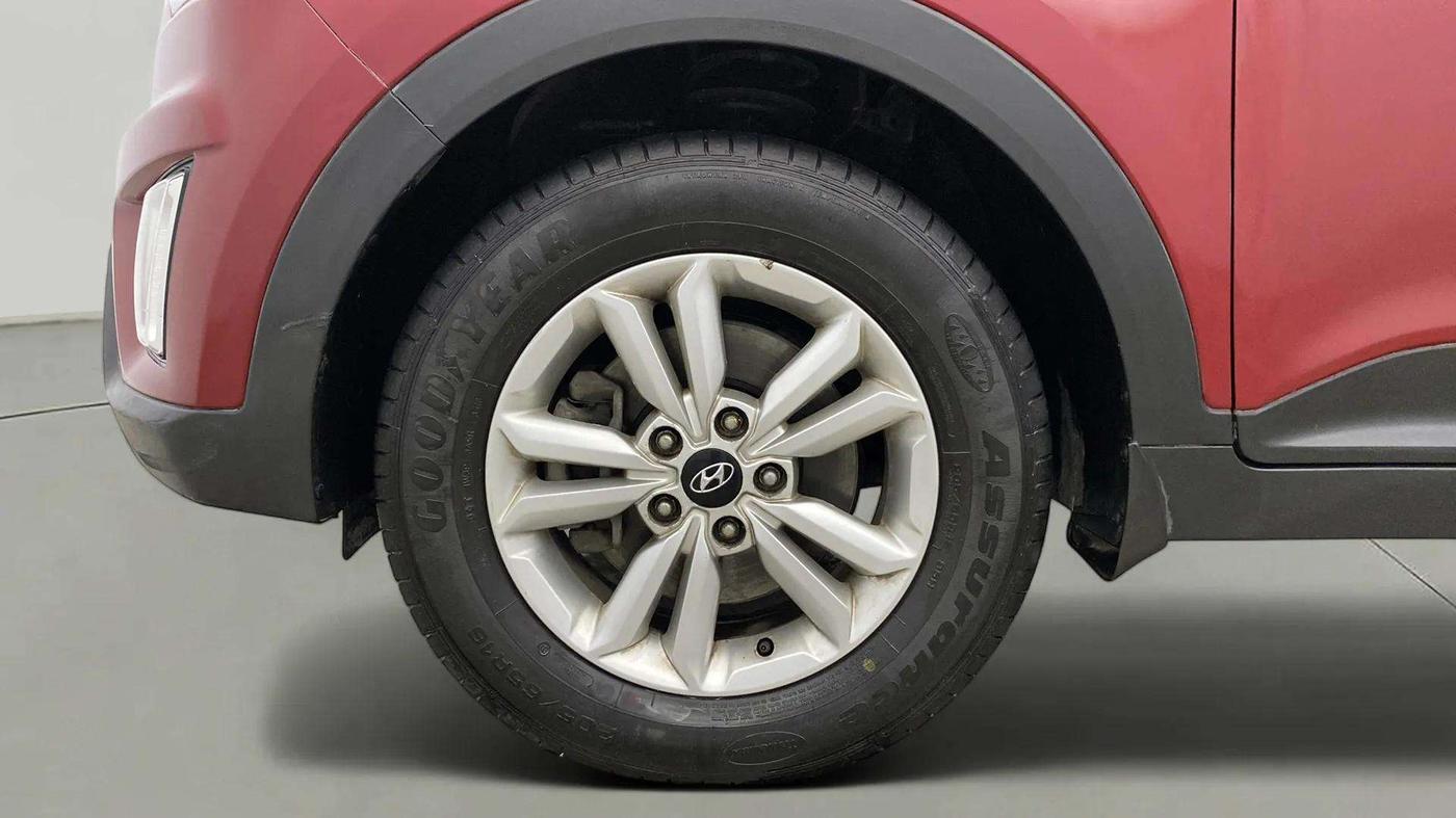 2016 Hyundai Creta SX PLUS 1.6 PETROL, Petrol, Manual, 49,301 km, Left Front Wheel