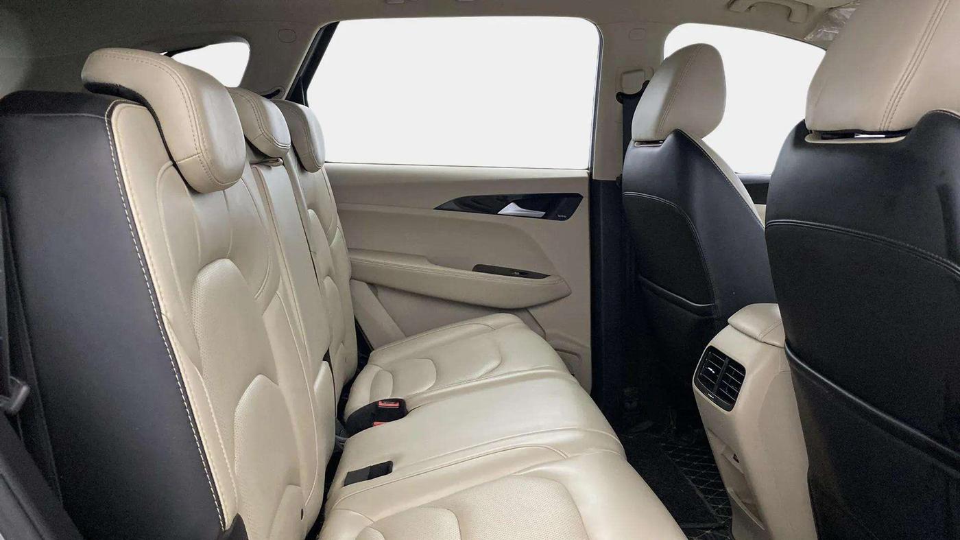 2021 MG HECTOR SHARP 2.0 DIESEL, Diesel, Manual, 73,166 km, Right Side Rear Door Cabin