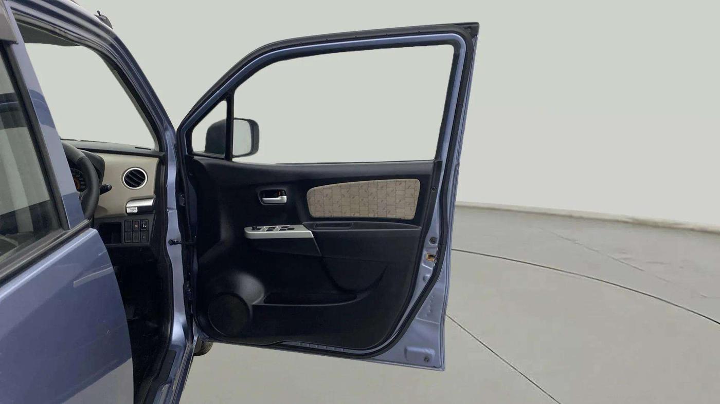 2015 Maruti Wagon R 1.0 VXI, Petrol, Manual, 87,417 km, RHS Front Door