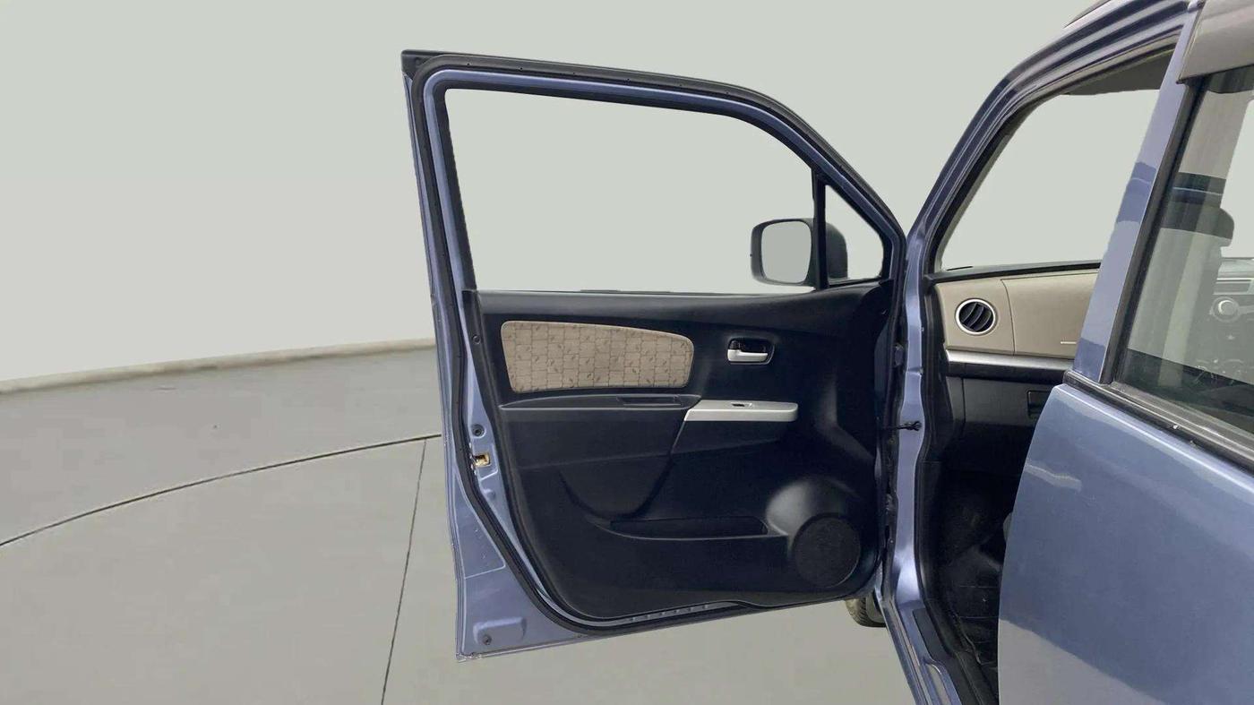 2015 Maruti Wagon R 1.0 VXI, Petrol, Manual, 87,417 km, LHS Front Door