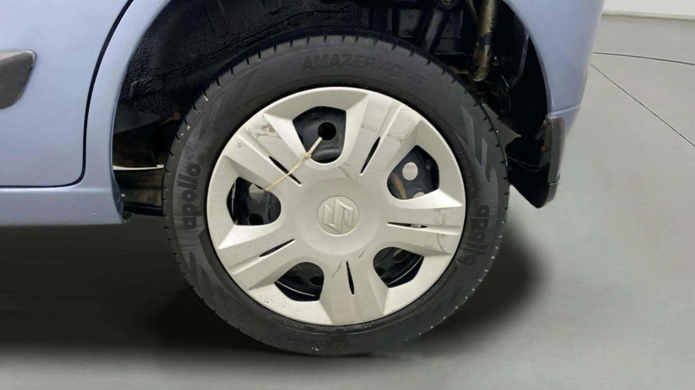 2015 Maruti Wagon R 1.0 VXI, Petrol, Manual, 87,417 km, Left Rear Wheel