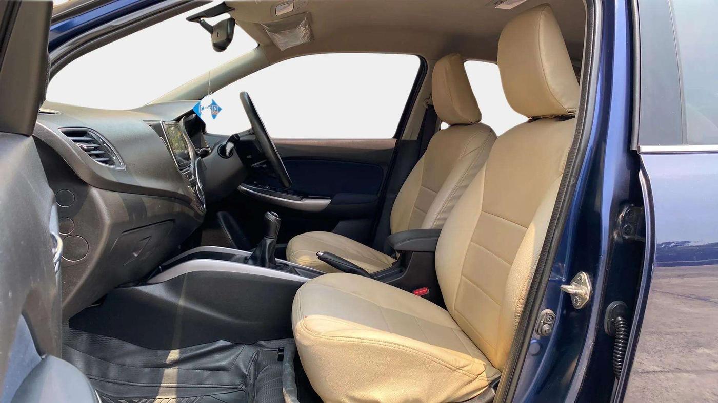 2021 Toyota Glanza G, Petrol, Manual, 19,800 km, Right Side Front Door Cabin