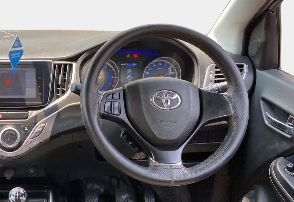 2021 Toyota Glanza G, Petrol, Manual, 19,800 km, Steering Wheel Close Up