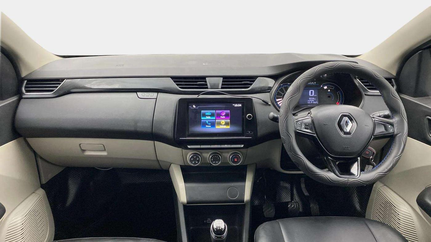 2022 Renault TRIBER RXT, Petrol, Manual, 9,563 km, Dashboard
