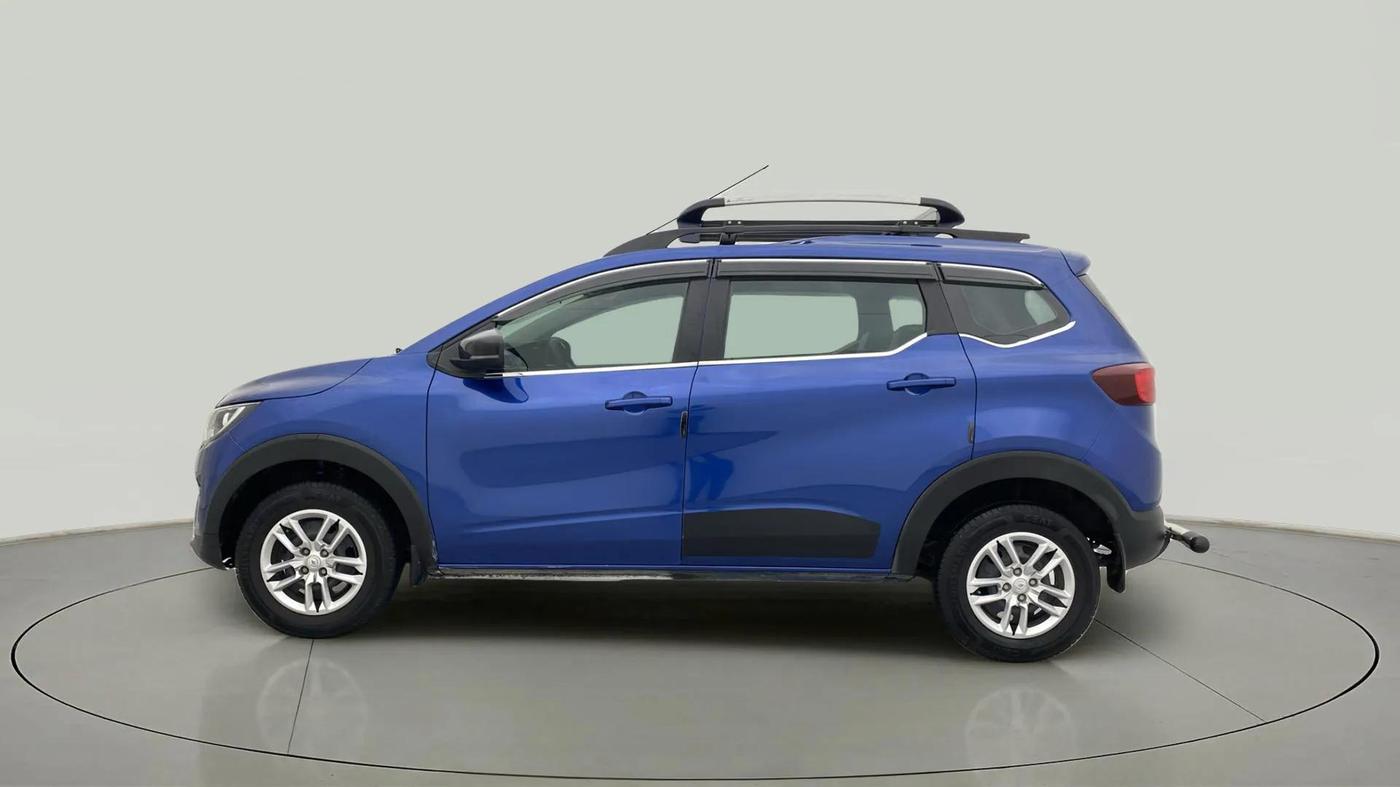 2022 Renault TRIBER RXT, Petrol, Manual, 9,563 km, Left Side