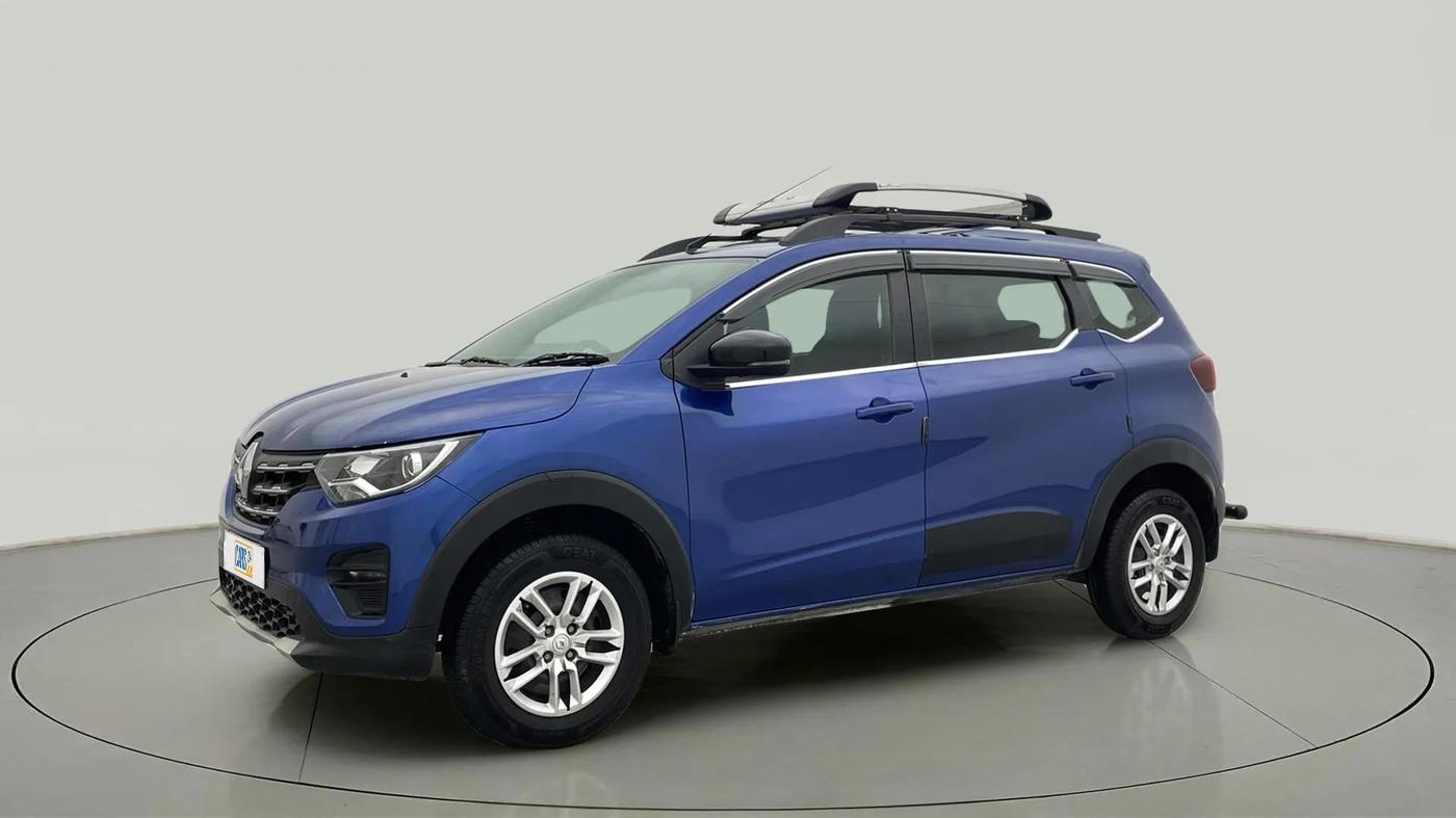 2022 Renault TRIBER RXT, Petrol, Manual, 9,563 km, Left Front Diagonal