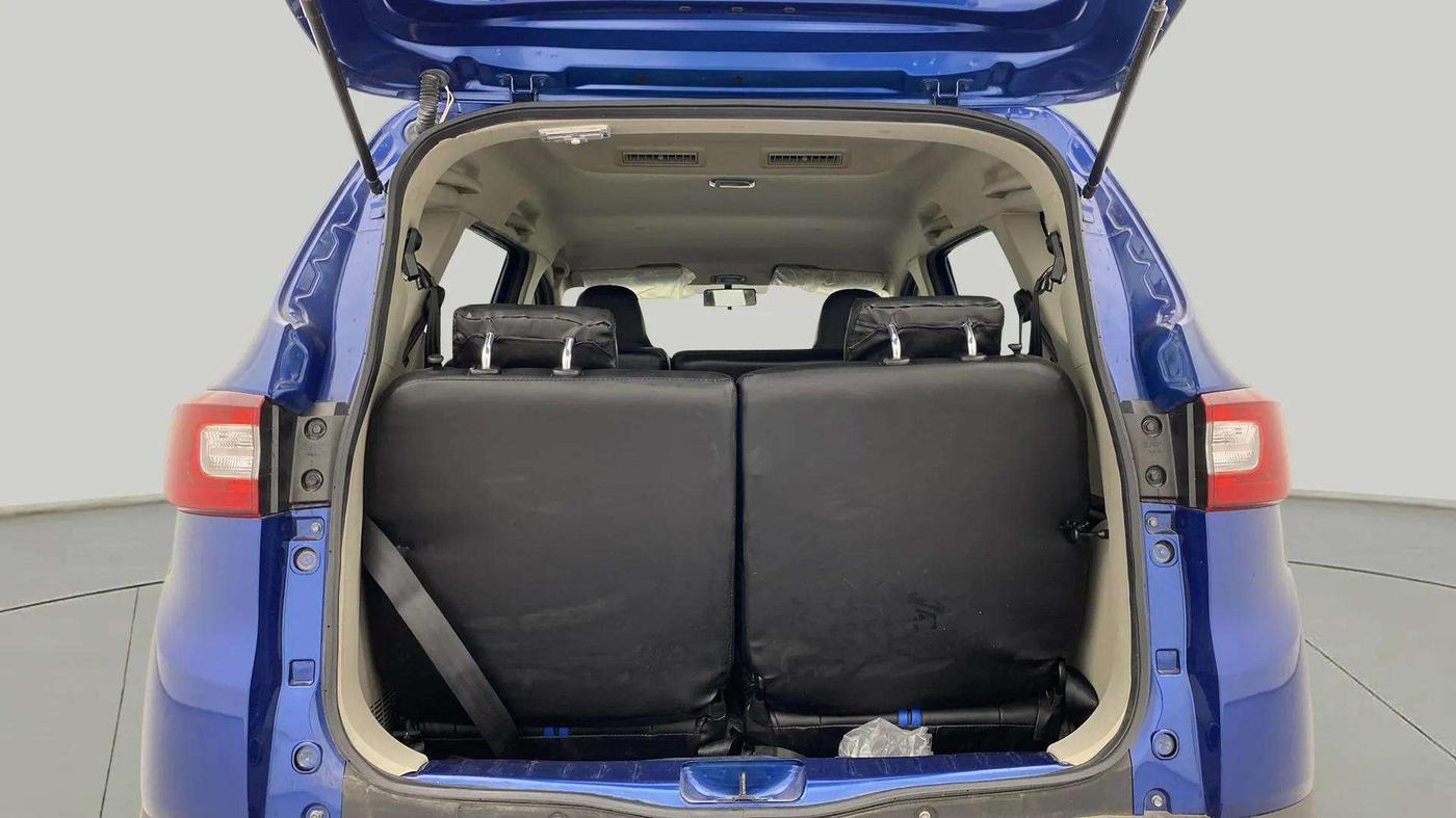 2022 Renault TRIBER RXT, Petrol, Manual, 9,563 km, Boot Open Zoomed View
