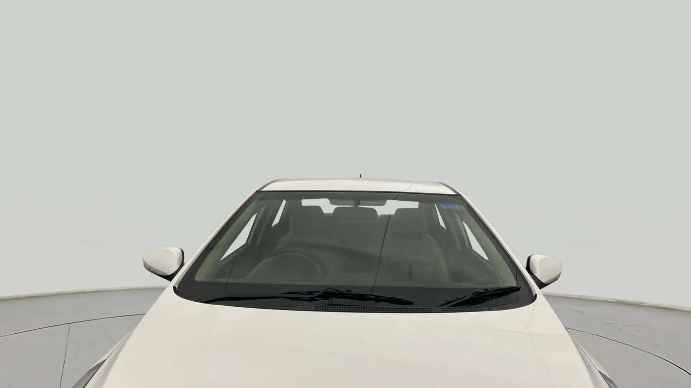 2016 Hyundai Verna 1.4 VTVT, Petrol, Manual, 56,484 km, Front Windshield