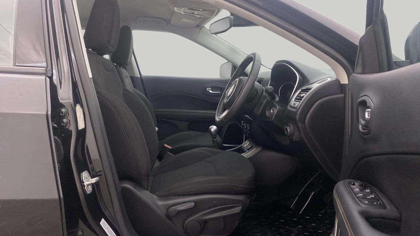 2018 Jeep Compass SPORT 1.4 PETROL, Petrol, Manual, 37,894 km, Right Side Front Door Cabin