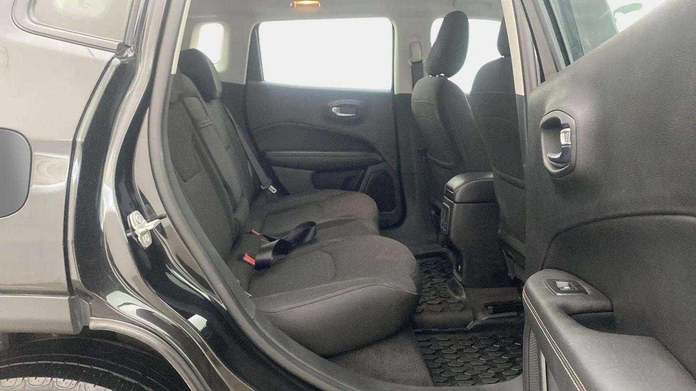 2018 Jeep Compass SPORT 1.4 PETROL, Petrol, Manual, 37,894 km, Right Side Rear Door Cabin