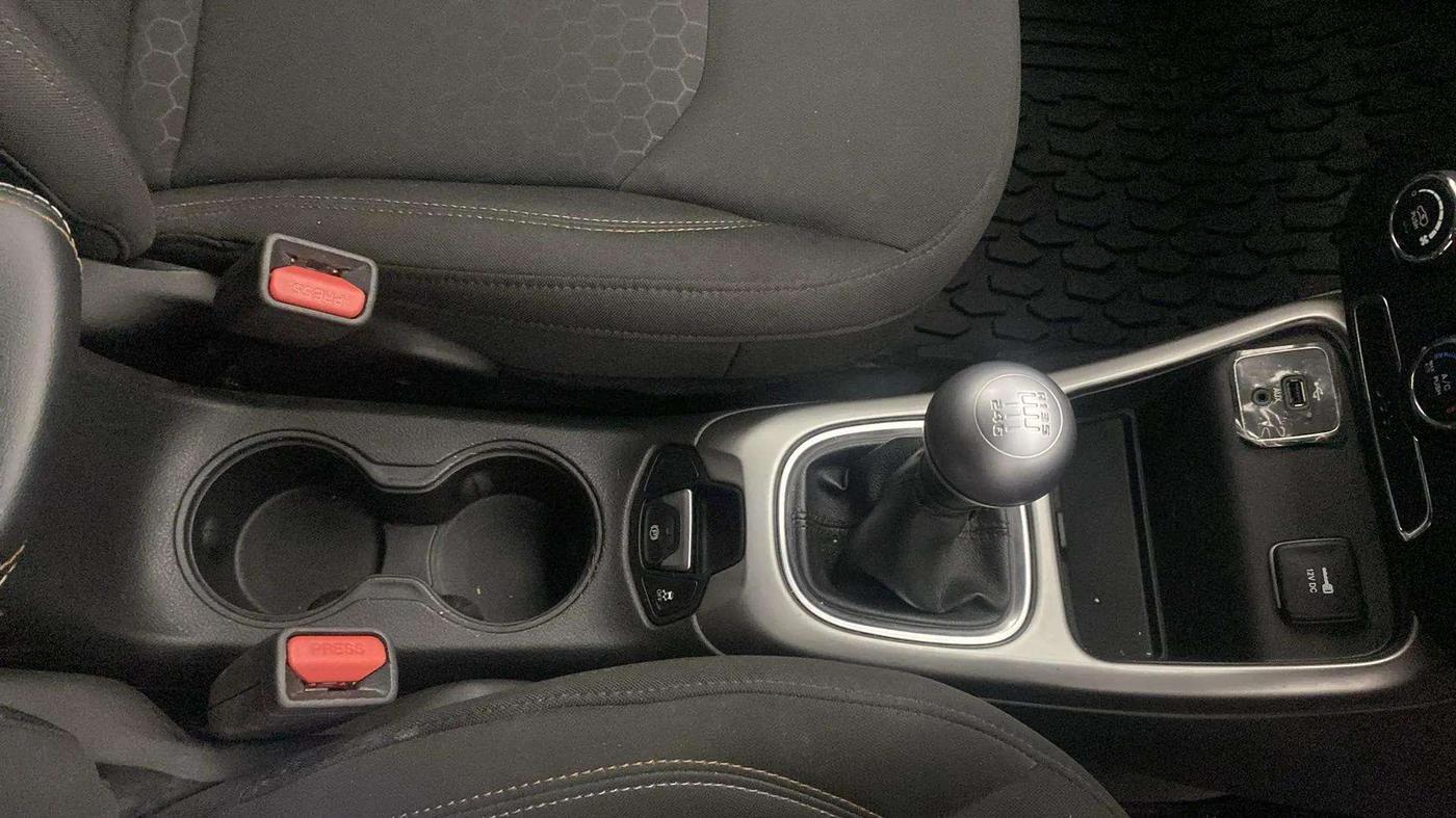 2018 Jeep Compass SPORT 1.4 PETROL, Petrol, Manual, 37,894 km, Gear Lever