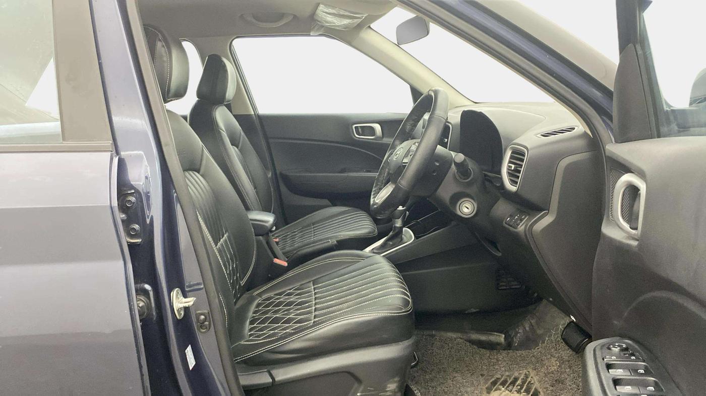 2020 Hyundai VENUE S 1.0 TURBO DCT, Petrol, Automatic, 25,505 km, Right Side Front Door Cabin