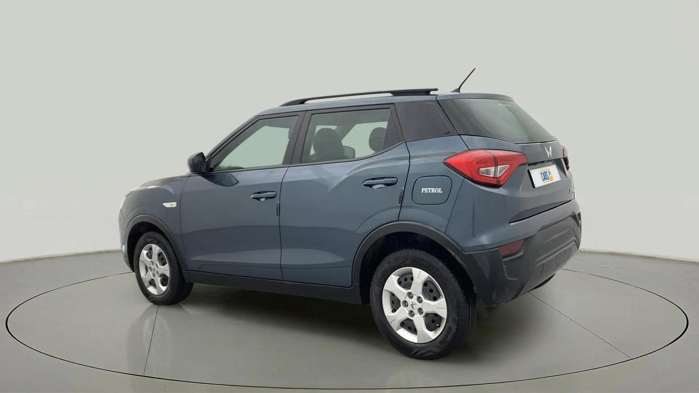 2023 Mahindra XUV300 W6 1.2 PETROL, Petrol, Manual, 17,216 km, Left Back Diagonal