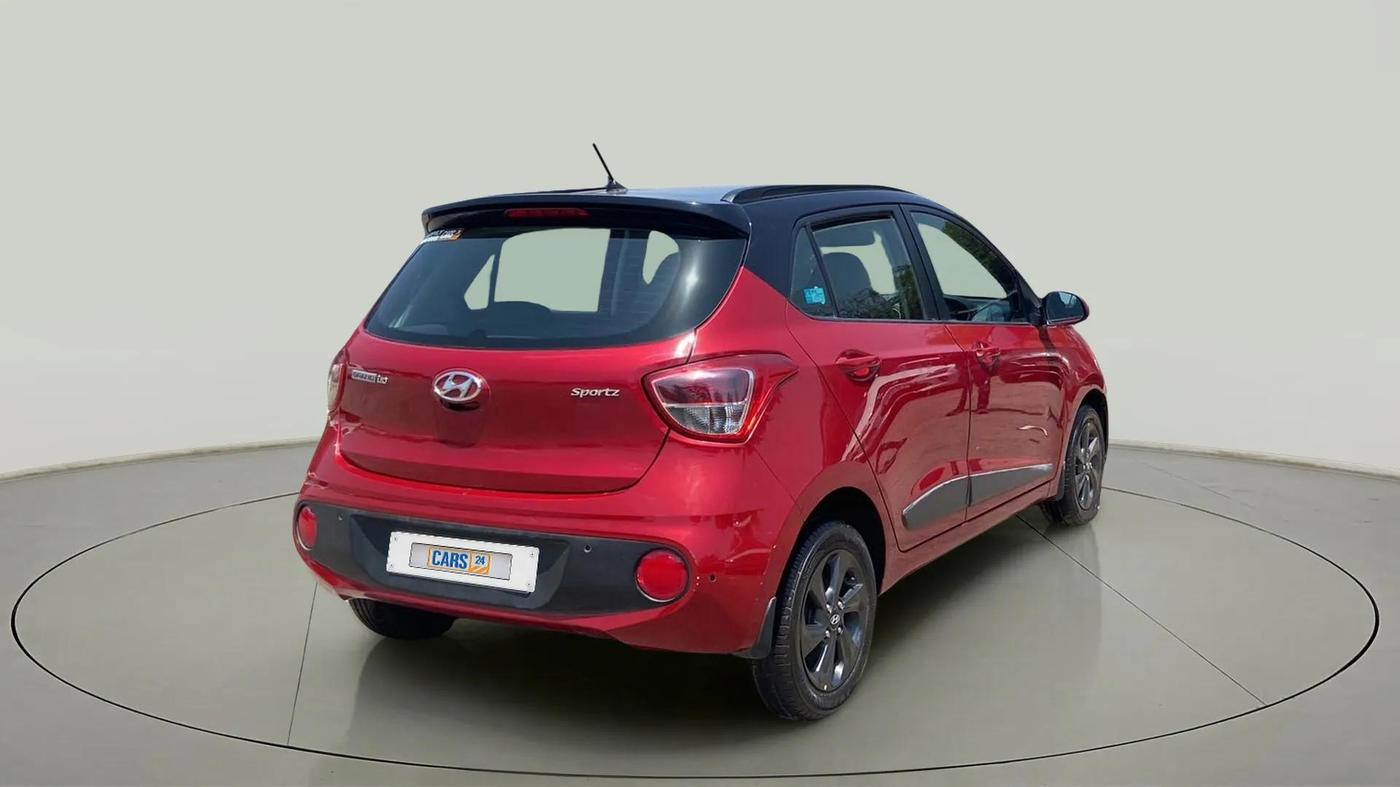 2018 Hyundai Grand i10 SPORTZ 1.2 KAPPA VTVT DUAL TONE, Petrol, Manual, 12,247 km, Right Back Diagonal